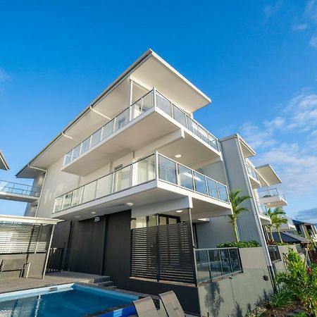 Harbour Cove Hotel Airlie Beach Exterior photo